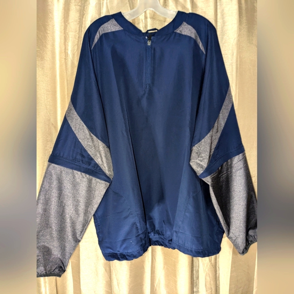 Holloway mens quarter zip pullover windbreaker with removable sleeves. 2x.
